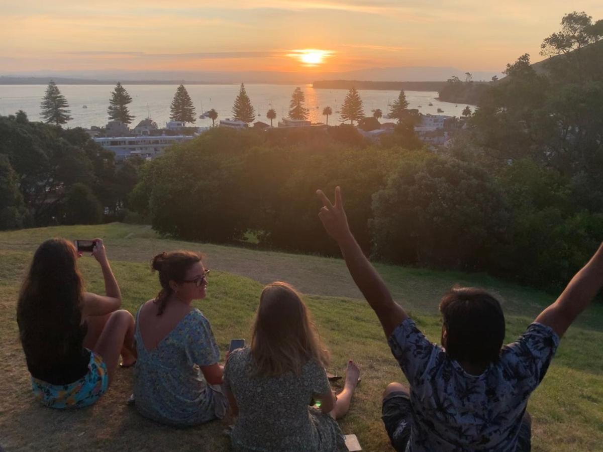 Mount Backpackers Vandrarhem Mount Maunganui Exteriör bild